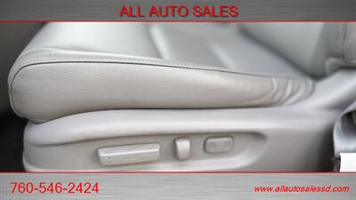 2013 Honda Odyssey EX-L w/Navi - Photo 21 - Escondido, CA 92029