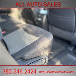 2019 Nissan Pathfinder SV   - Photo 34 - Escondido, CA 92029