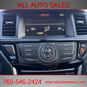 2019 Nissan Pathfinder SV   - Photo 23 - Escondido, CA 92029