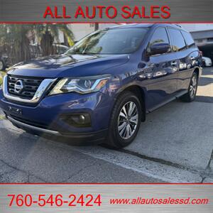 2019 Nissan Pathfinder SV   - Photo 5 - Escondido, CA 92029
