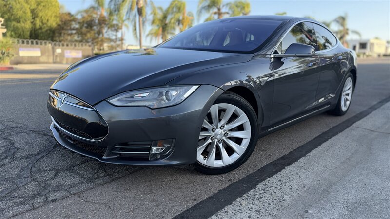 2016 Tesla Model S 70D   - Photo 1 - Escondido, CA 92029