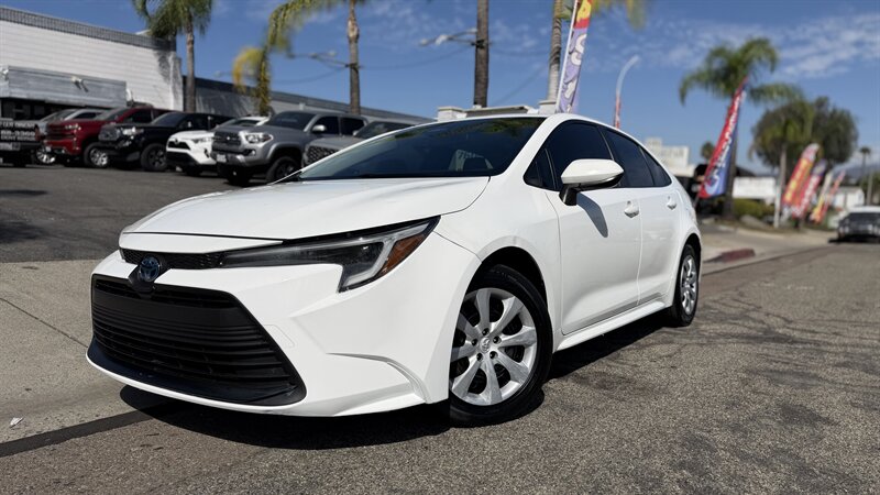 2024 Toyota Corolla Hybrid LE   - Photo 1 - Escondido, CA 92029