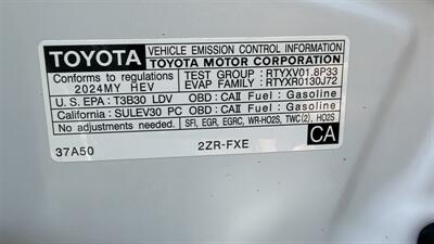 2024 Toyota Corolla Hybrid LE - Photo 37 - Escondido, CA 92029