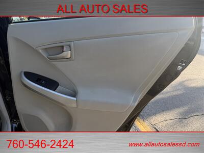 2014 Toyota Prius Three   - Photo 29 - Escondido, CA 92029