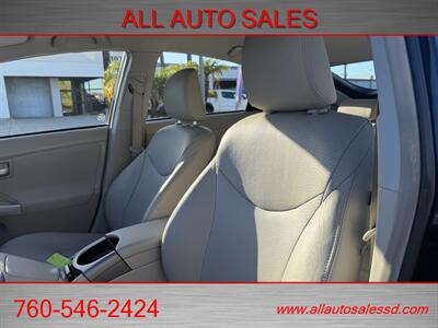 2014 Toyota Prius Three   - Photo 19 - Escondido, CA 92029