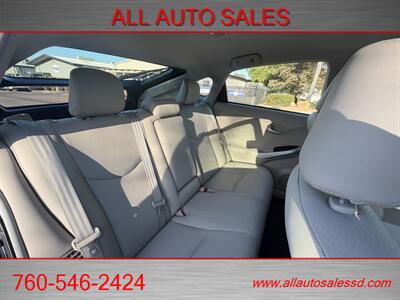 2014 Toyota Prius Three   - Photo 21 - Escondido, CA 92029