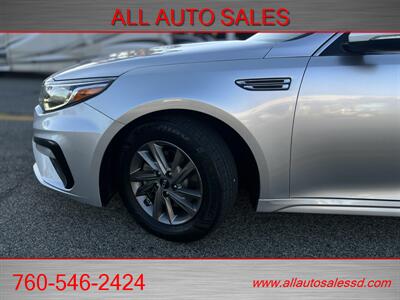 2020 Kia Optima LX   - Photo 5 - Escondido, CA 92029