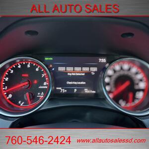 2019 Toyota Camry XSE   - Photo 14 - Escondido, CA 92029