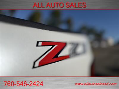 2018 Chevrolet Silverado 1500 LT Z71   - Photo 14 - Escondido, CA 92029