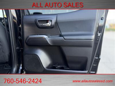 2020 Toyota Tacoma TRD Sport   - Photo 36 - Escondido, CA 92029
