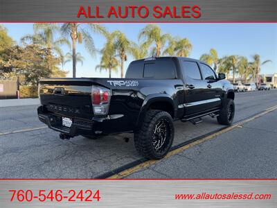 2020 Toyota Tacoma TRD Sport   - Photo 8 - Escondido, CA 92029