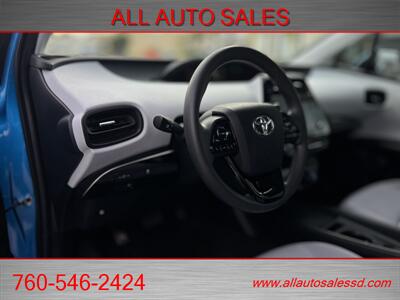 2021 Toyota Prius L Eco   - Photo 13 - Escondido, CA 92029