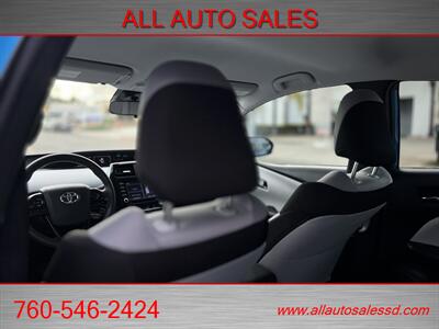 2021 Toyota Prius L Eco   - Photo 24 - Escondido, CA 92029