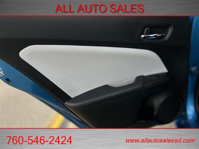 2021 Toyota Prius L Eco   - Photo 27 - Escondido, CA 92029