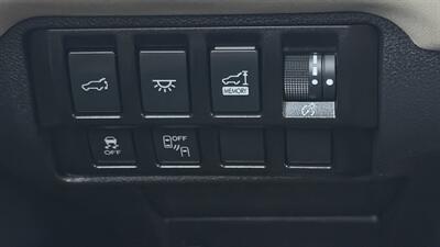 2022 Subaru Ascent Touring   - Photo 18 - Escondido, CA 92029