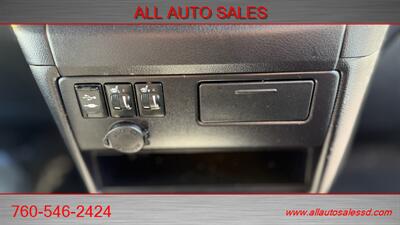 2016 Toyota Sienna SE Premium 8-Passenger - Photo 17 - Escondido, CA 92029