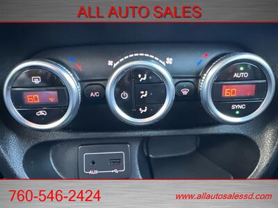 2017 FIAT 500L Trekking   - Photo 27 - Escondido, CA 92029