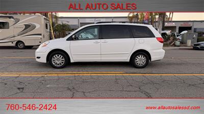 2007 Toyota Sienna LE 7-Passenger - Photo 10 - Escondido, CA 92029