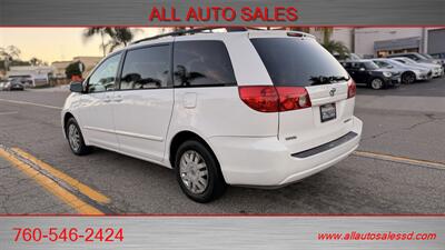 2007 Toyota Sienna LE 7-Passenger - Photo 5 - Escondido, CA 92029
