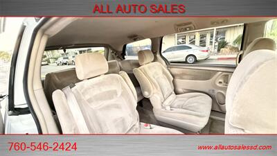 2007 Toyota Sienna LE 7-Passenger - Photo 18 - Escondido, CA 92029