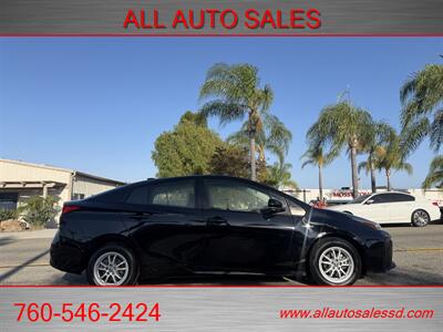 2021 Toyota Prius LE   - Photo 8 - Escondido, CA 92029