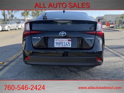 2021 Toyota Prius LE   - Photo 6 - Escondido, CA 92029