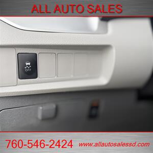 2020 Toyota Sienna LE 8-Passenger   - Photo 14 - Escondido, CA 92029