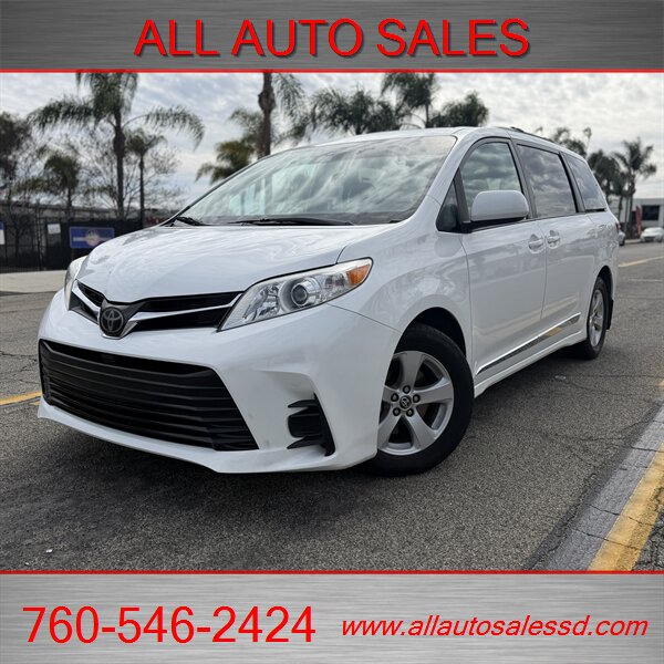 2020 Toyota Sienna LE 8-Passenger  