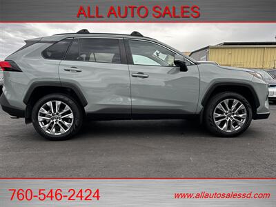 2022 Toyota RAV4 XLE Premium   - Photo 13 - Escondido, CA 92029