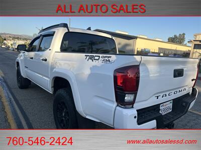 2019 Toyota Tacoma TRD Sport   - Photo 9 - Escondido, CA 92029