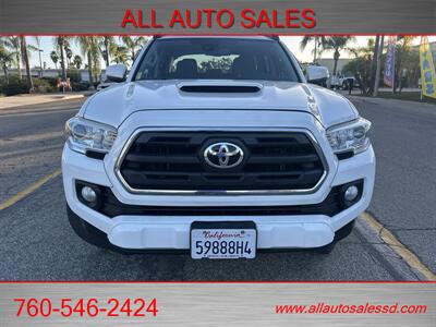 2019 Toyota Tacoma TRD Sport   - Photo 2 - Escondido, CA 92029