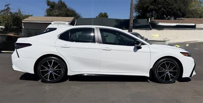 2023 Toyota Camry SE   - Photo 9 - Escondido, CA 92029