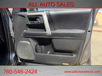 2019 Toyota 4Runner SR5   - Photo 32 - Escondido, CA 92029