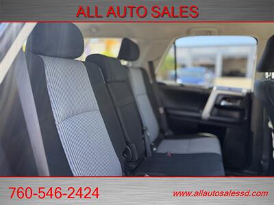 2019 Toyota 4Runner SR5   - Photo 25 - Escondido, CA 92029