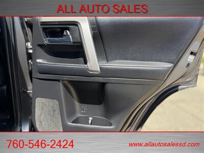 2019 Toyota 4Runner SR5   - Photo 34 - Escondido, CA 92029