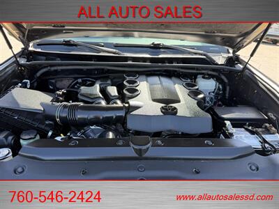 2019 Toyota 4Runner SR5   - Photo 35 - Escondido, CA 92029