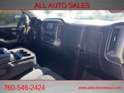 2006 GMC Yukon XL Denali   - Photo 17 - Escondido, CA 92029