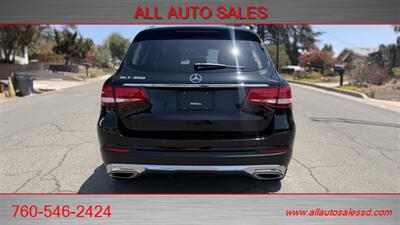 2018 Mercedes-Benz GLC GLC 300 - Photo 7 - Escondido, CA 92029