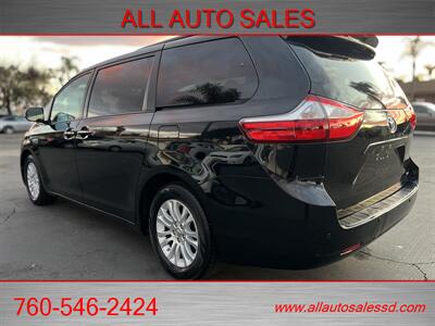 2016 Toyota Sienna XLE 8-Passenger   - Photo 8 - Escondido, CA 92029