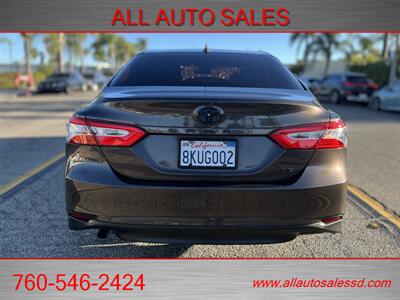 2019 Toyota Camry Hybrid LE   - Photo 8 - Escondido, CA 92029