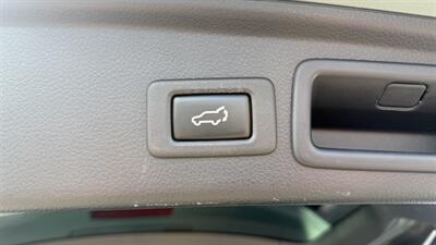 2017 Subaru Forester 2.5i Limited - Photo 13 - Escondido, CA 92029