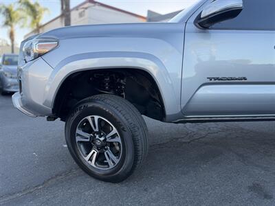 2019 Toyota Tacoma TRD Sport - Photo 2 - Escondido, CA 92029