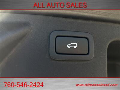 2016 Land Rover Discovery Sport HSE   - Photo 13 - Escondido, CA 92029