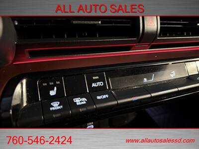 2024 Toyota Prius Prime XSE   - Photo 17 - Escondido, CA 92029