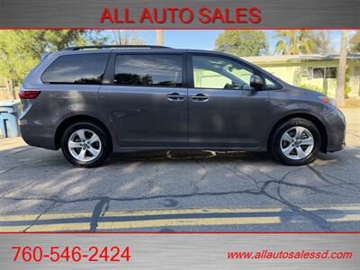 2020 Toyota Sienna LE 8-Passenger   - Photo 10 - Escondido, CA 92029