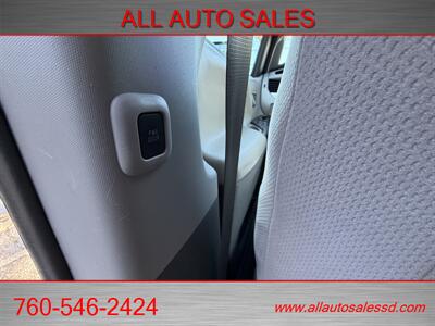 2020 Toyota Sienna LE 8-Passenger   - Photo 27 - Escondido, CA 92029