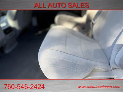 2020 Toyota Sienna LE 8-Passenger   - Photo 20 - Escondido, CA 92029