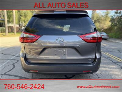 2020 Toyota Sienna LE 8-Passenger   - Photo 7 - Escondido, CA 92029