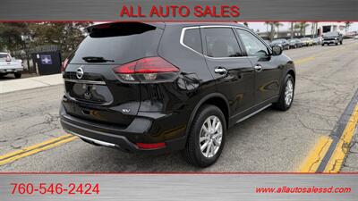 2020 Nissan Rogue SL - Photo 8 - Escondido, CA 92029