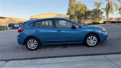 2019 Subaru Impreza 2.0i   - Photo 10 - Escondido, CA 92029